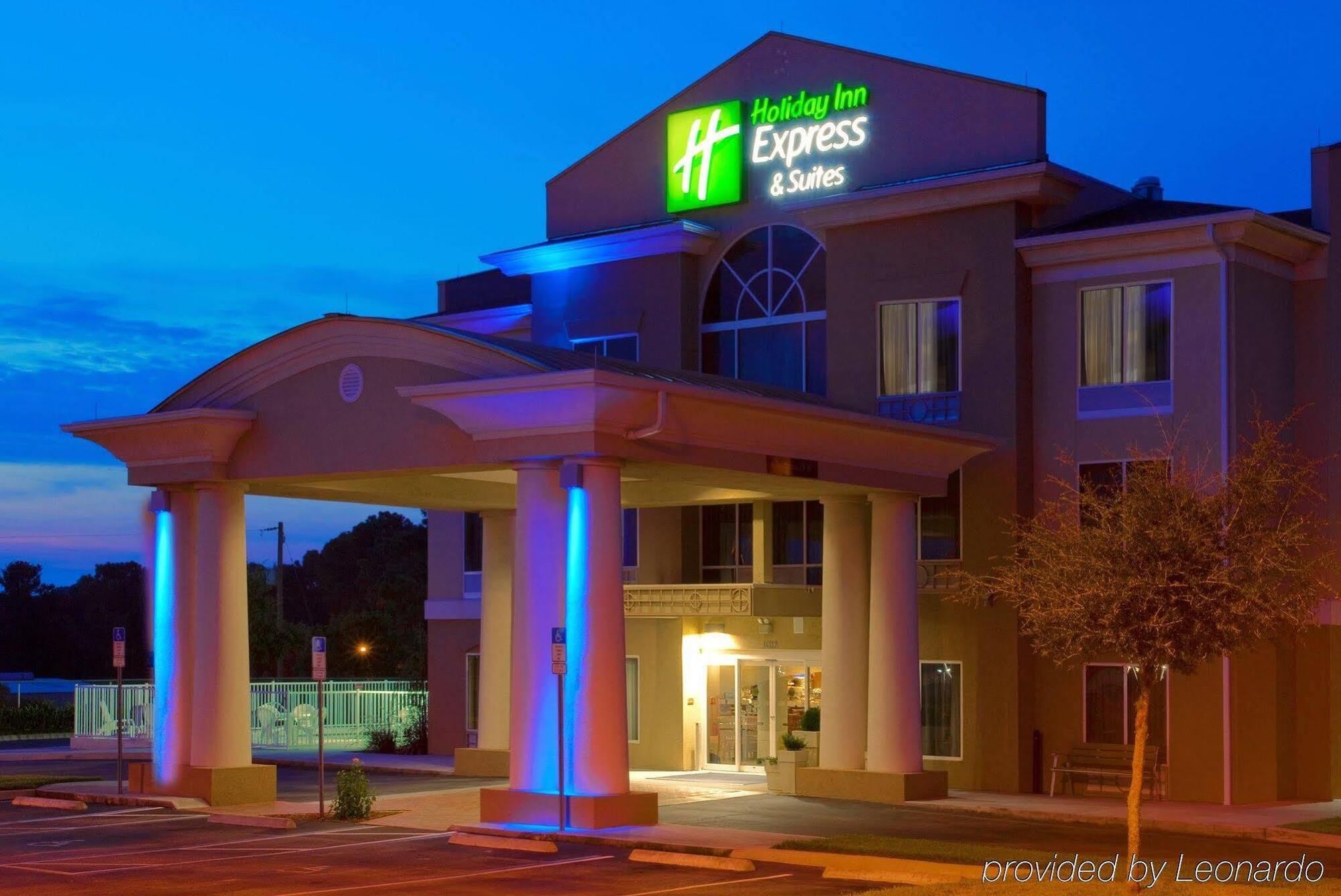 Holiday Inn Express Hotel & Suites Brooksville West, An Ihg Hotel Dış mekan fotoğraf