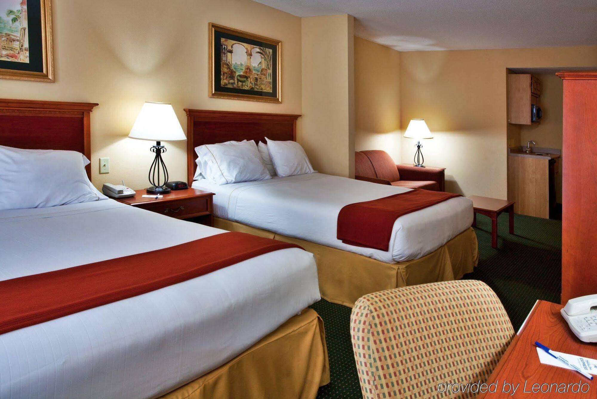 Holiday Inn Express Hotel & Suites Brooksville West, An Ihg Hotel Dış mekan fotoğraf